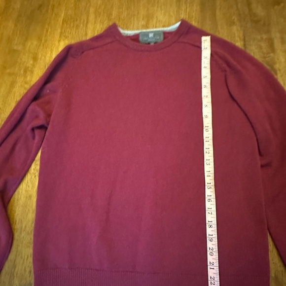Mark & Spencer 100% Lambswool Classic Red Crew Neck Sweater - Picture 4 of 6